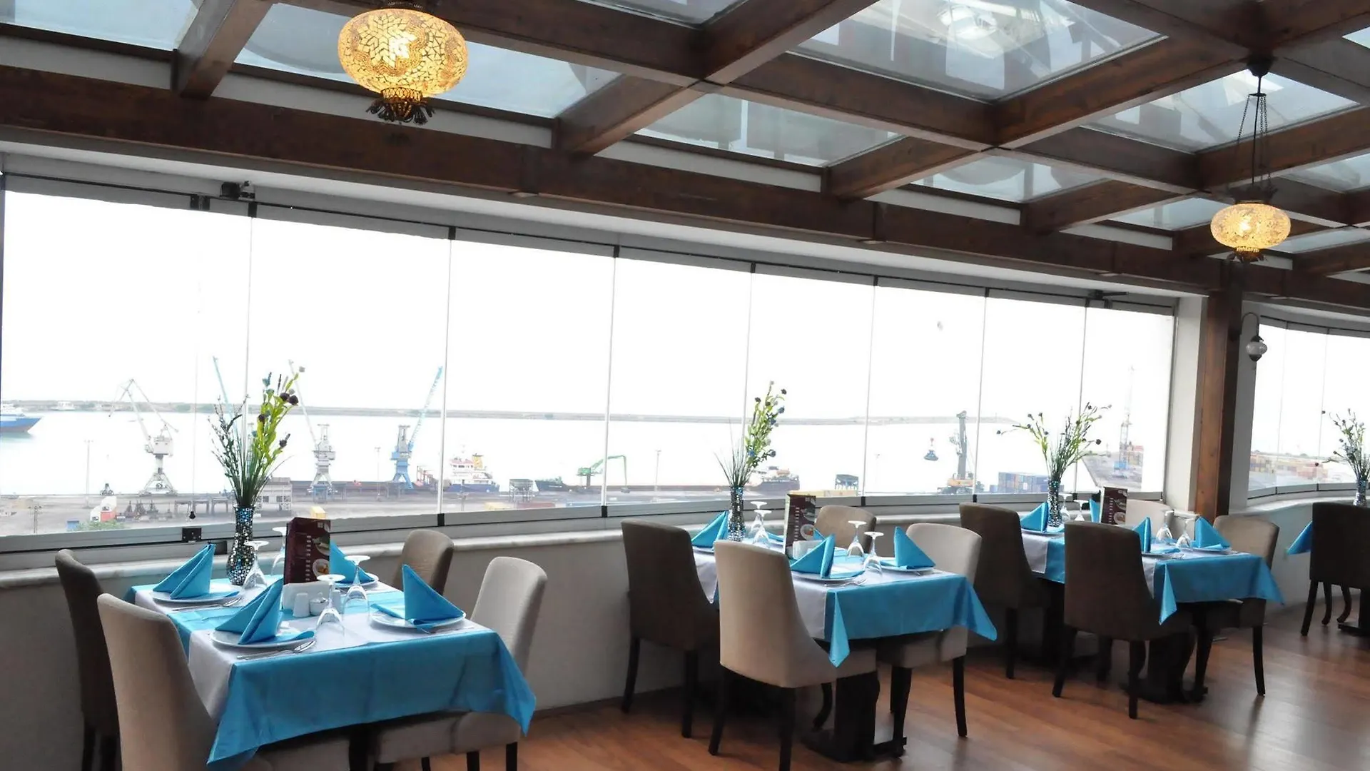Ts Gold Otel Trabzon 3*,