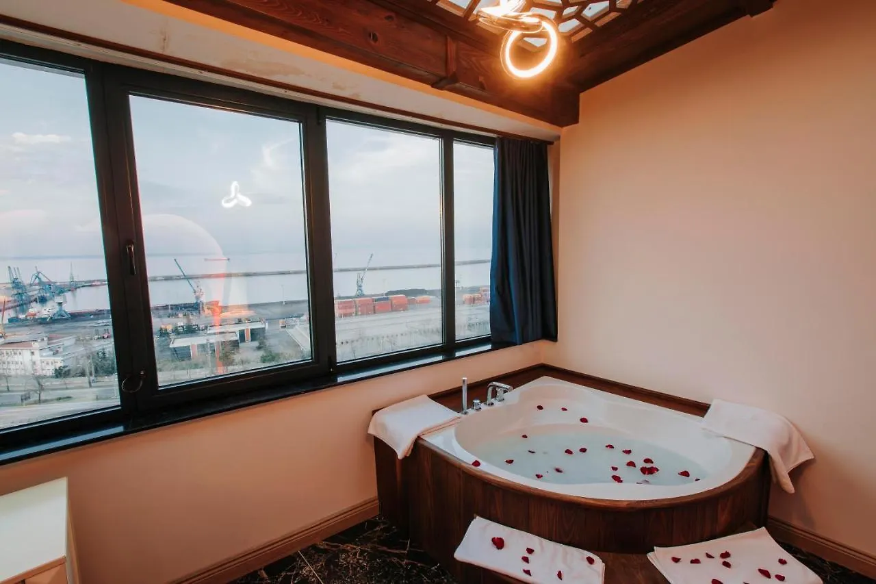 Ts Gold Otel Trabzon 3*,