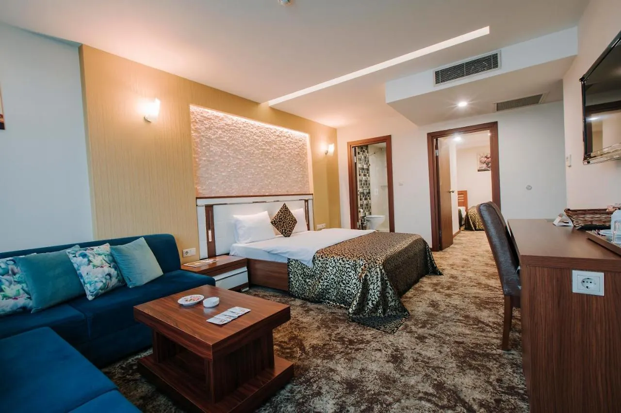 TS Gold Otel Trabzon 3*,